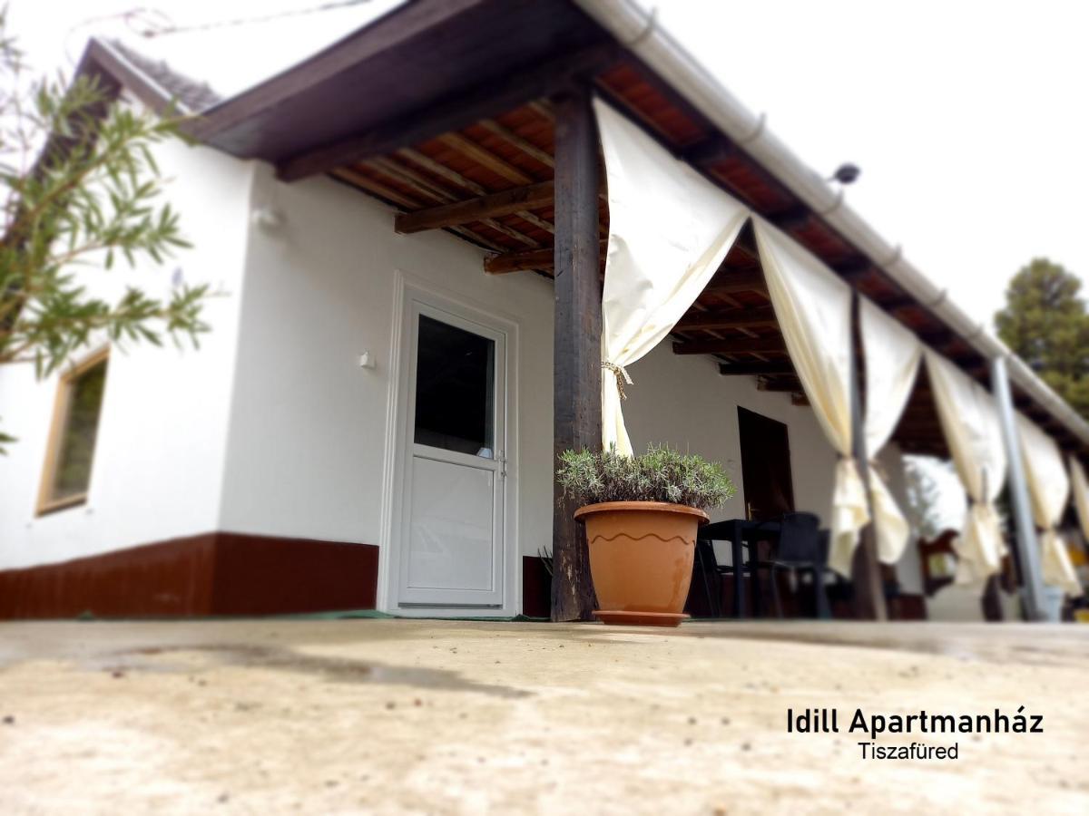 Idill Apartmanhaz B&B Tiszafüred Екстериор снимка